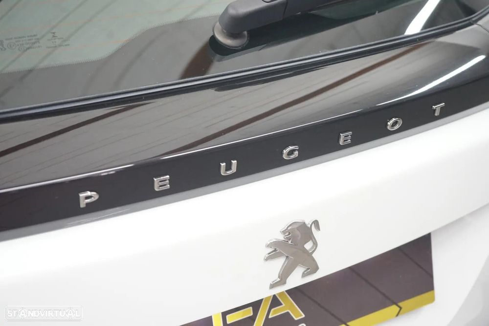 Peugeot 2008 1.2 PureTech Active - 14