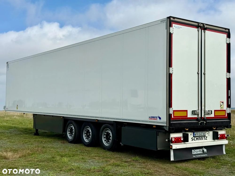 Schmitz Cargobull SKO 24/L - 10