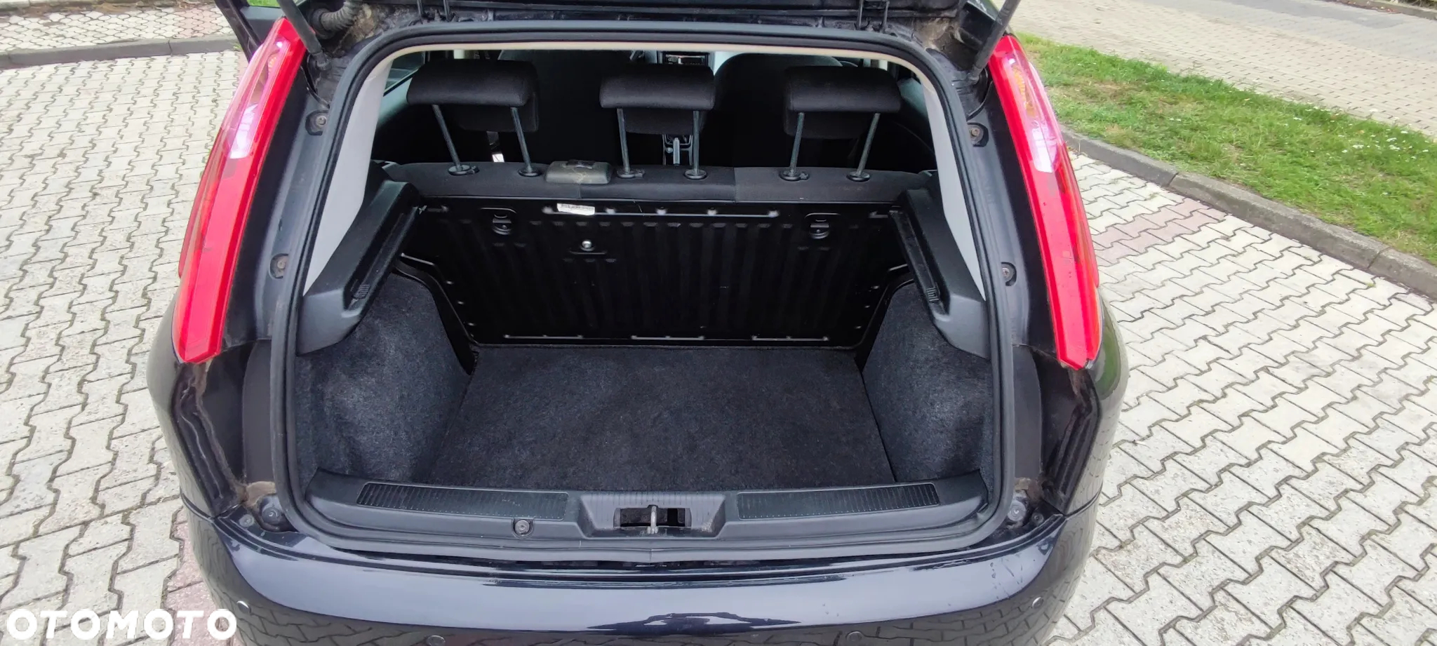 Fiat Grande Punto 1.4 8V Dynamic - 21