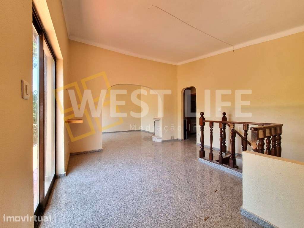 Moradia T2+2 Suítes Independentes e Terreno com Potencial Construti... - Grande imagem: 5/25