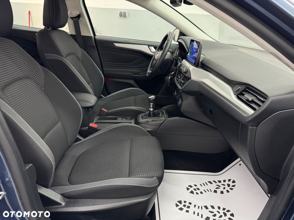 Ford Focus 1.5 TDCi DPF Start-Stopp-System Business - 28