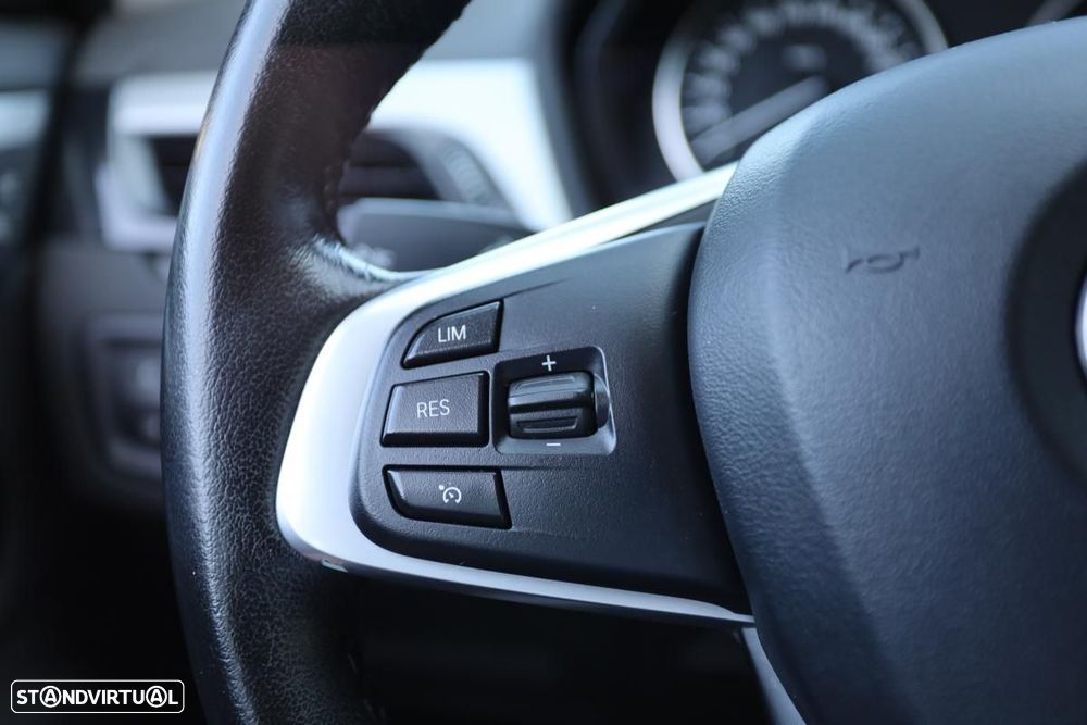 BMW X1 16 d sDrive Advantage - 15