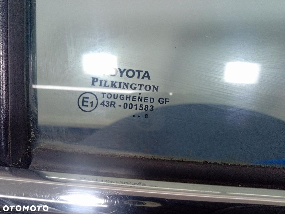 TOYOTA AURIS II LIFT 15-18 HYBRID KOMBI DRZWI TYŁ PRAWE 209 BLACK MICA - 4