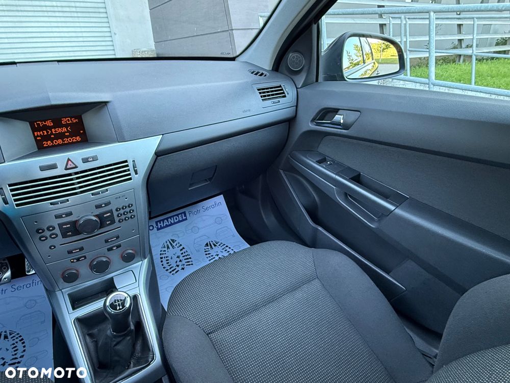Opel Astra - 26