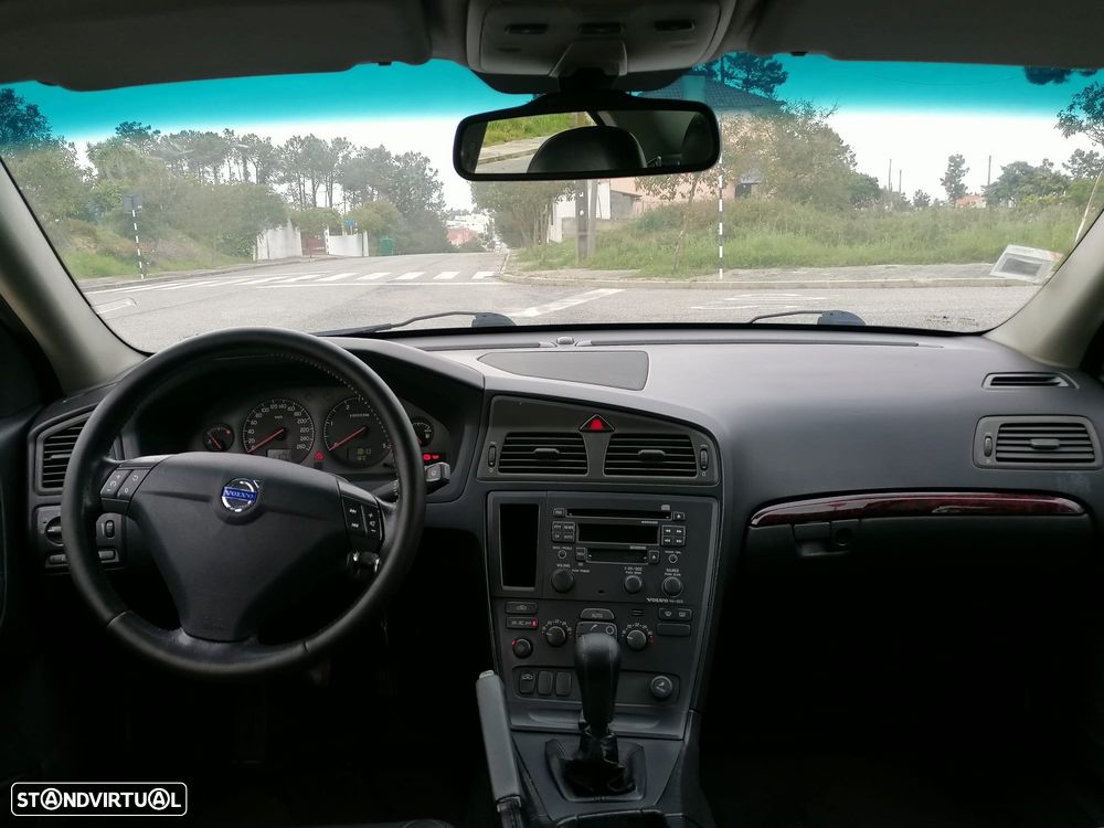 Volvo S60 2.4 D5 - 11