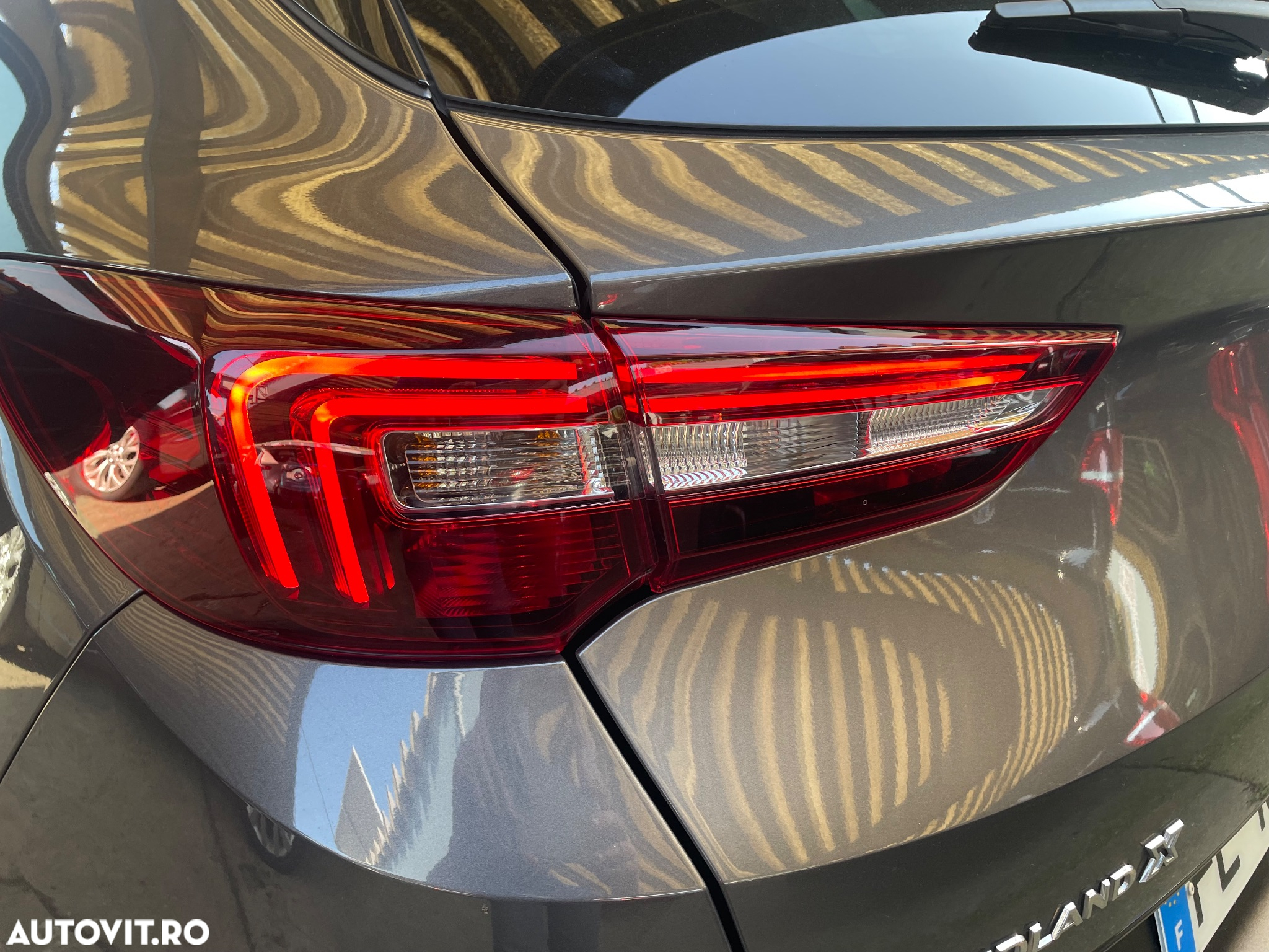 Opel Grandland X 2.0 START/STOP Aut. Design Line - 37