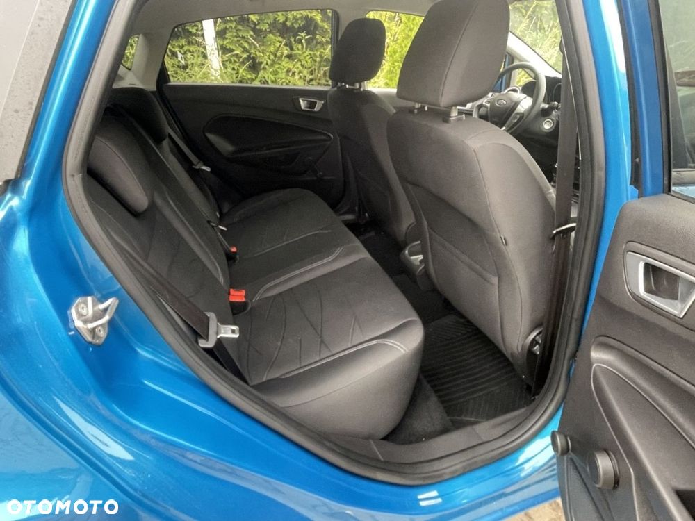 Ford Fiesta - 26
