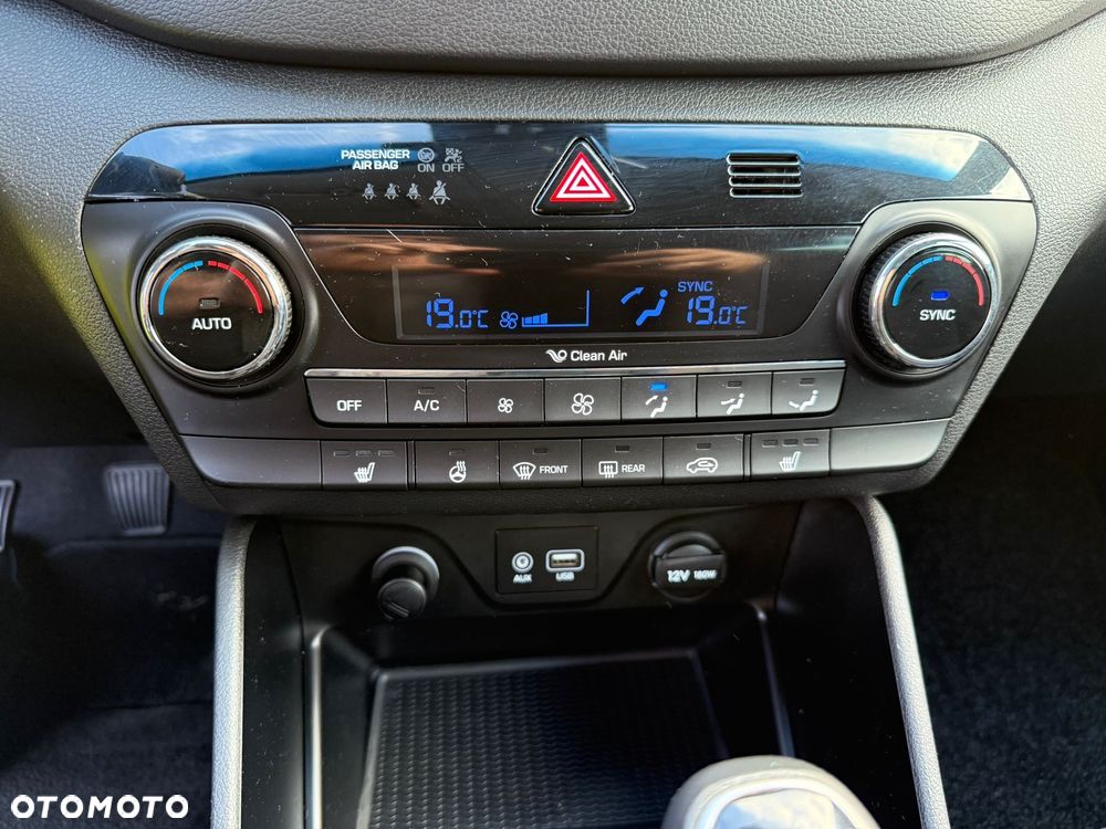 Hyundai Tucson blue 1.7 CRDi 2WD Trend - 13