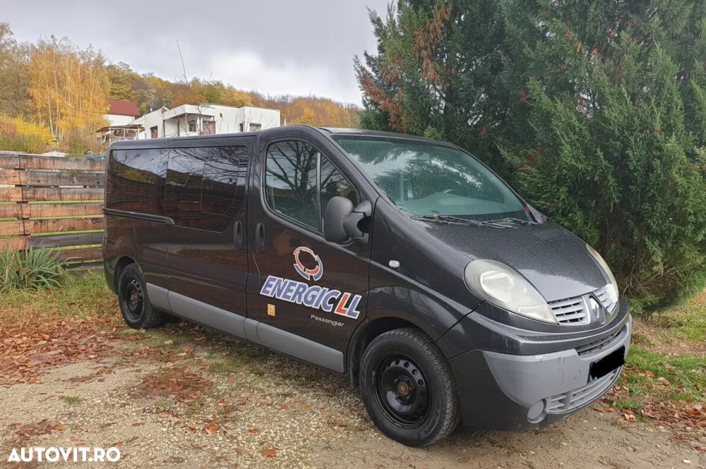 Renault Trafic - 1