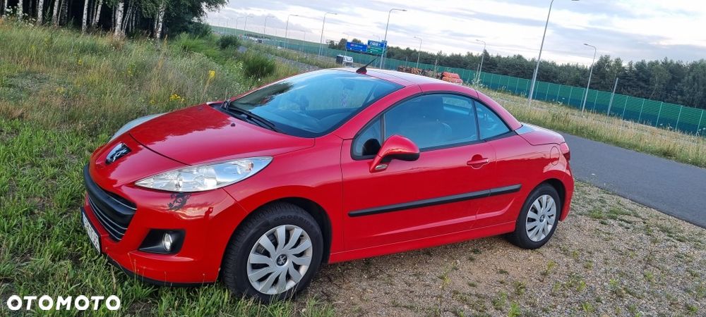 Peugeot 207 CC - 1