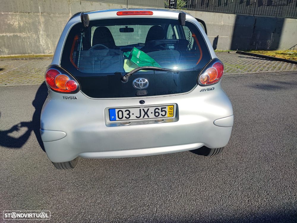 Toyota Aygo 1.0 Plus - 10