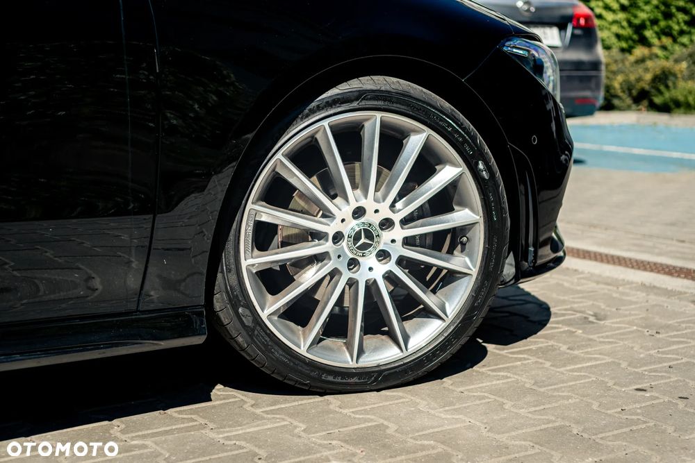 Mercedes-Benz CLA 180 AMG Line 7G-DCT - 14
