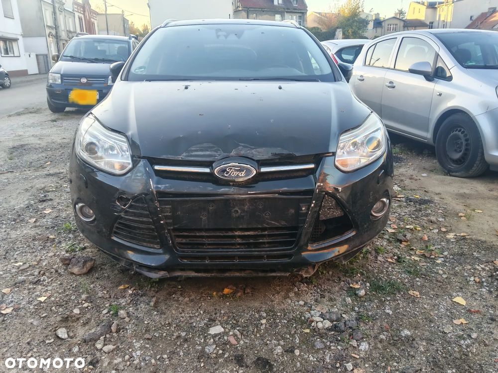 Ford Focus - 1