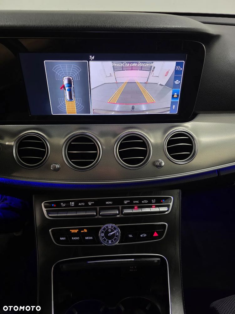 Mercedes-Benz Klasa E 220 d 9G-TRONIC AMG Line - 9