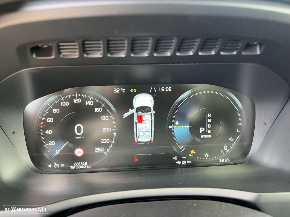 Volvo XC 90 2.0 T8 PHEV Inscription AWD - 23