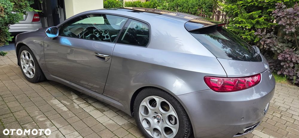 Alfa Romeo Brera 2.2JTS Sky View - 15