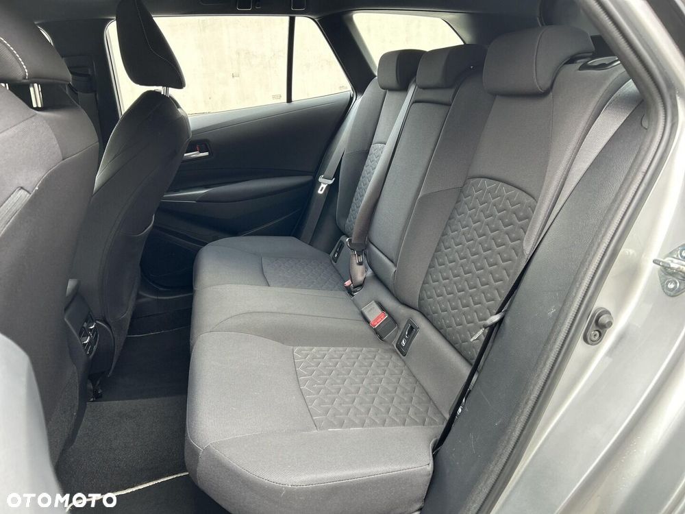 Toyota Corolla 2.0 Hybrid Comfort - 13