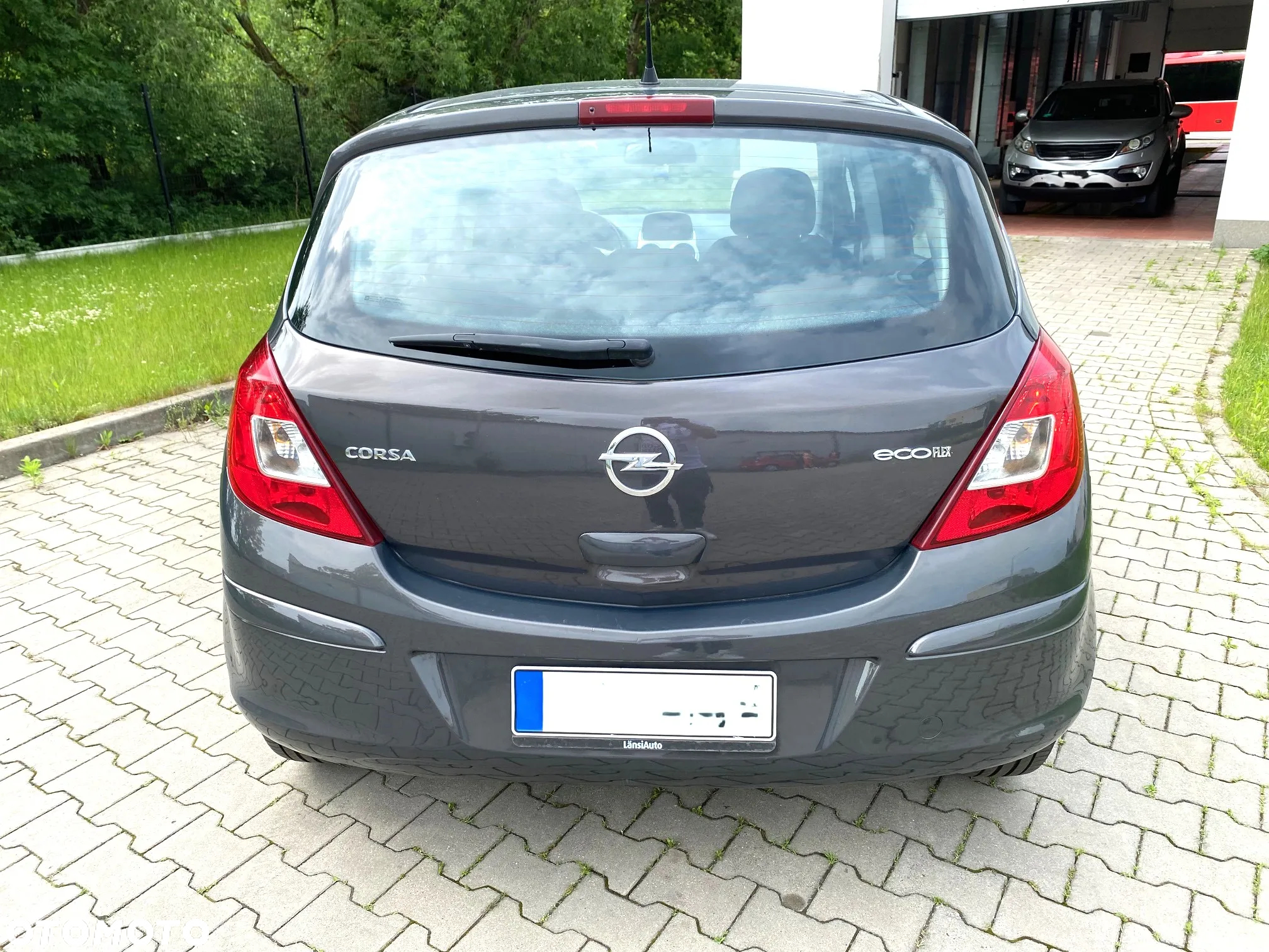 Opel Corsa 1.2 16V Cosmo - 6