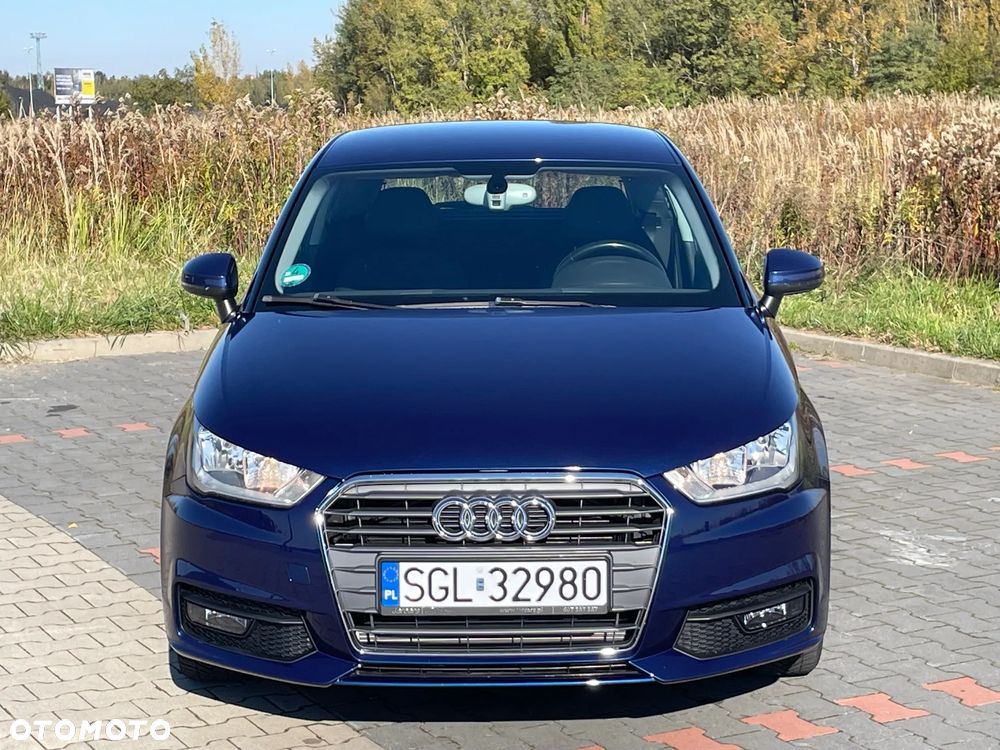 Audi A1 3-drzwiowe 1.4 TFSI S tronic design - 4