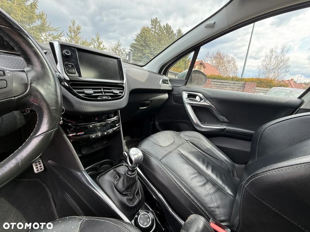 Peugeot 2008 e-HDi FAP 115 STOP & START Allure - 7