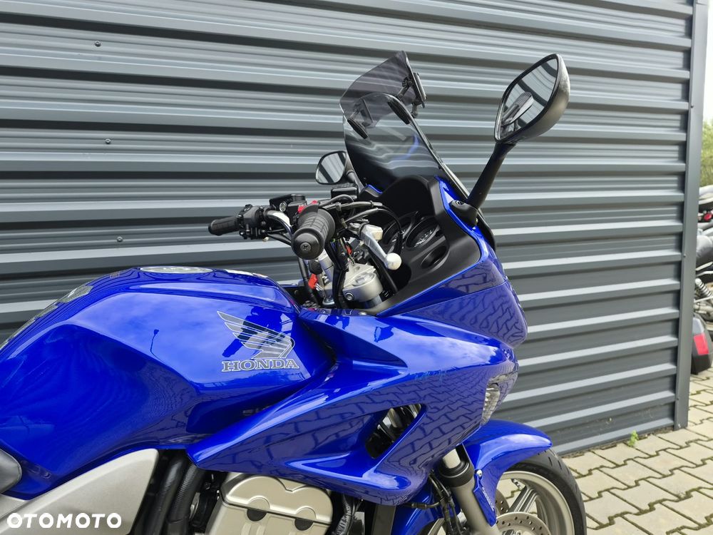 Honda CBF - 22