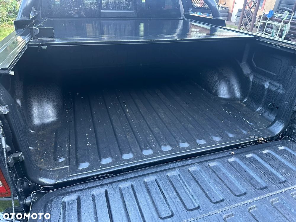 RAM 1500 5.7 Crew Cab Shortbed Laramie Black - 20