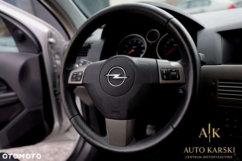Opel Astra - 25