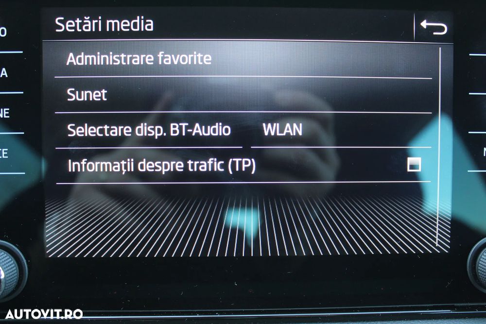 Skoda Karoq 2.0 TDI SCR DSG Style - 29