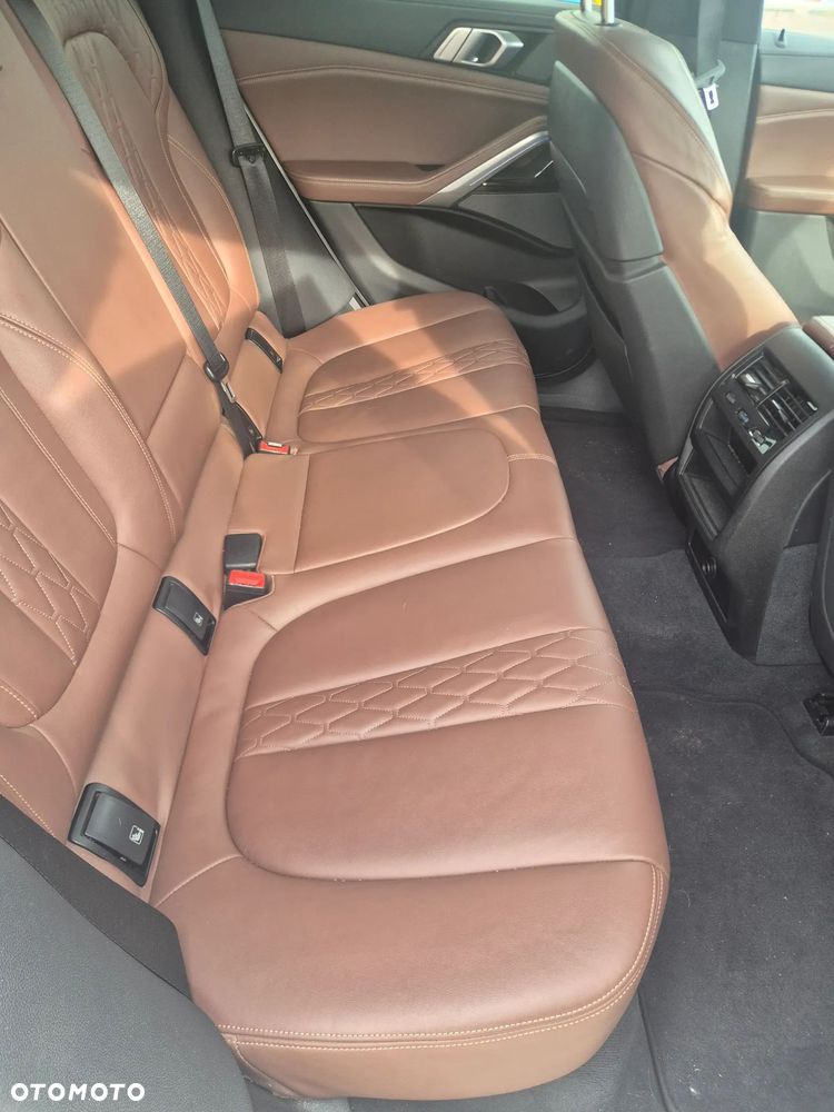 BMW X6 - 28
