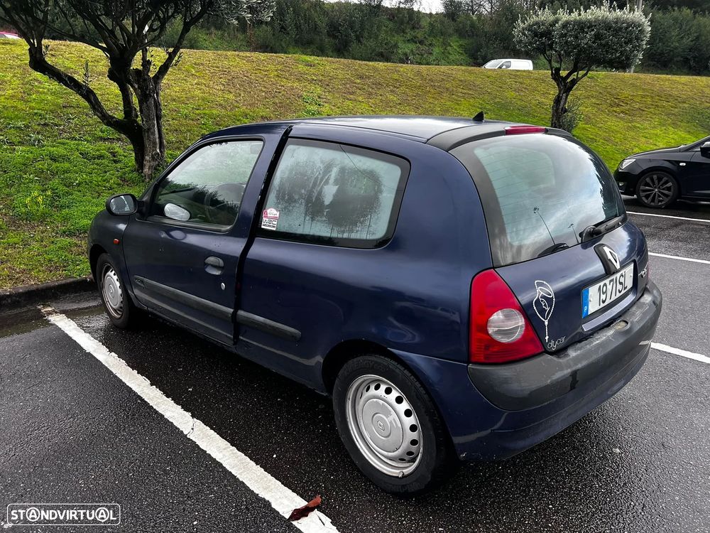 Renault Clio 1.5 dCi S - 4