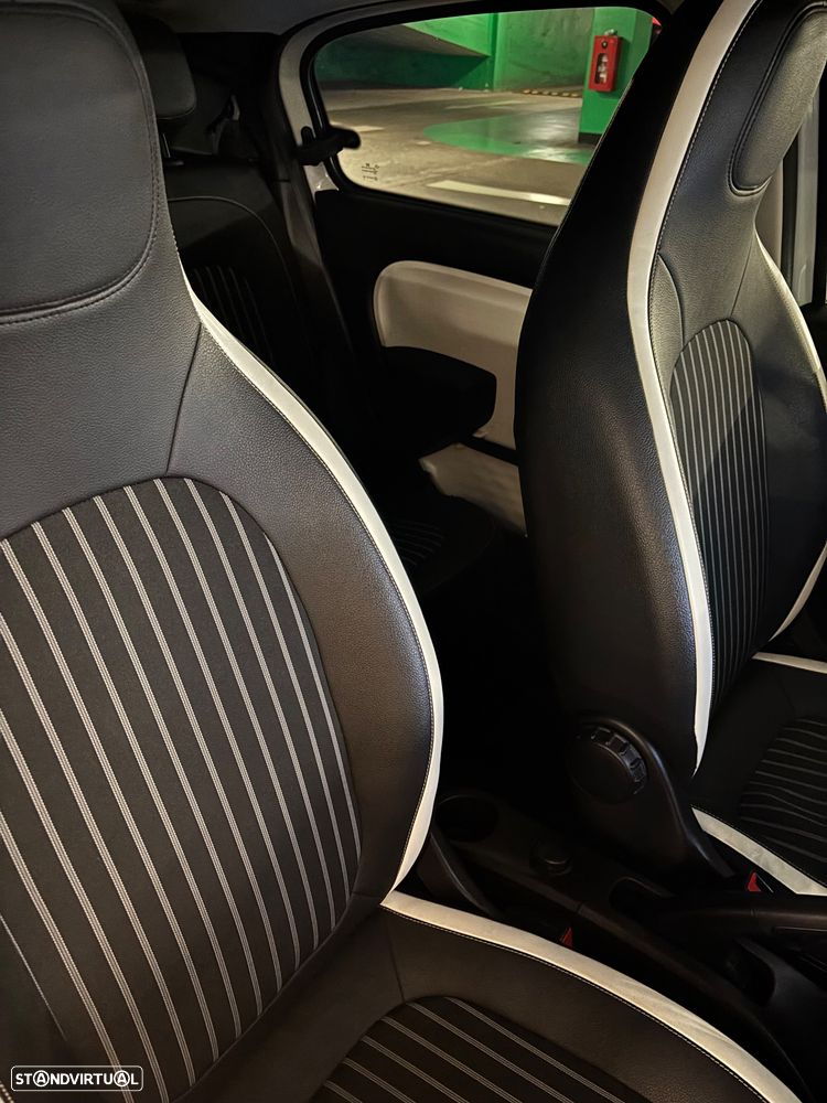 Renault Twingo E-Tech. 22 Techno - 11