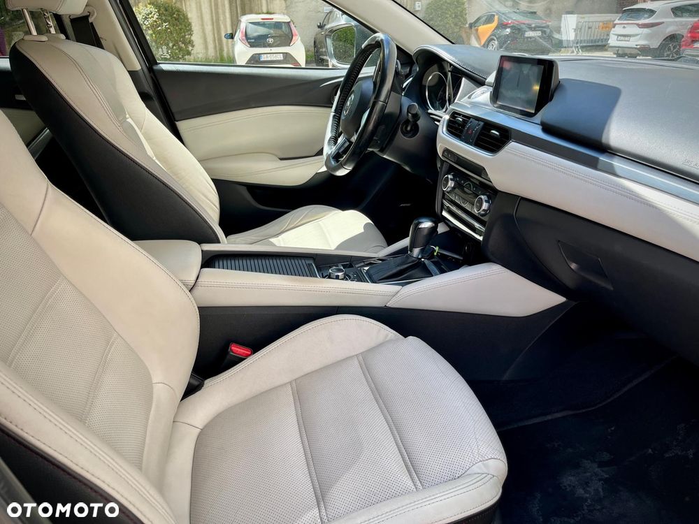 Mazda 6 2.2 D Skypassion I-ELoop 4x4 - 5