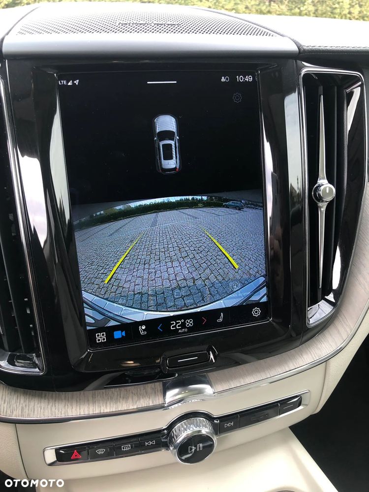 Volvo XC 60 - 32
