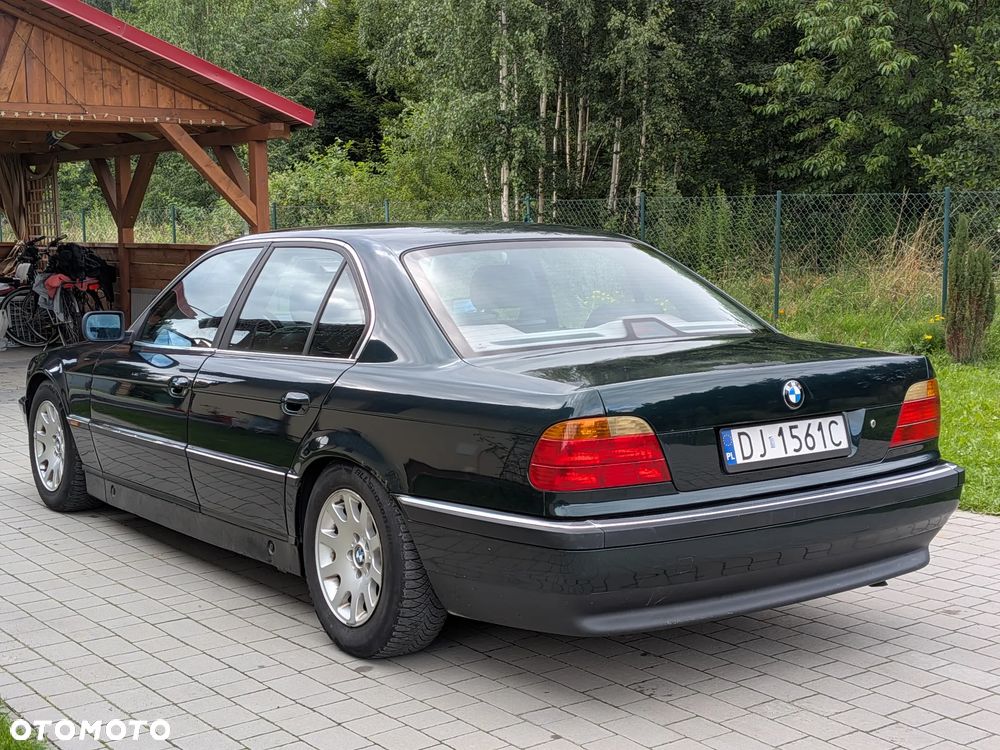 BMW Seria 7 - 6