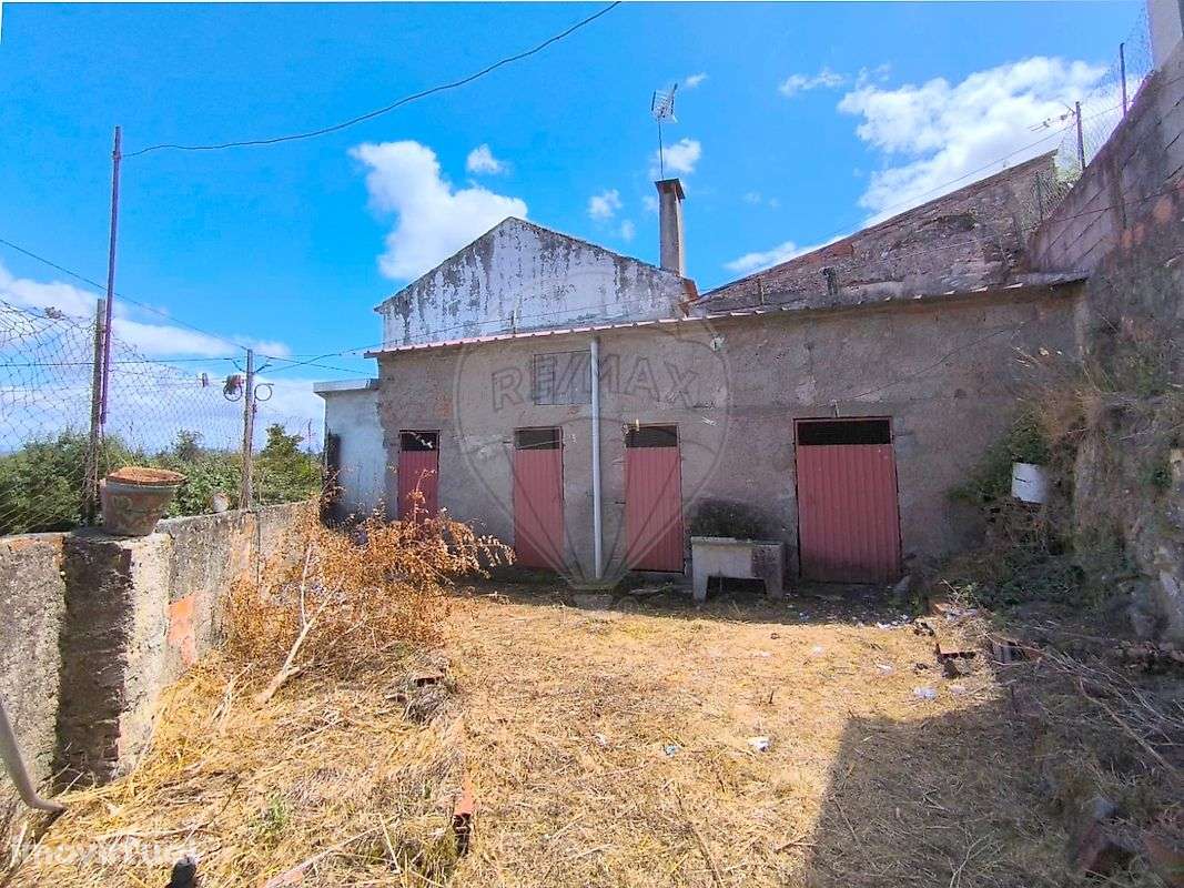 Moradia T1 para venda - Grande imagem: 3/3