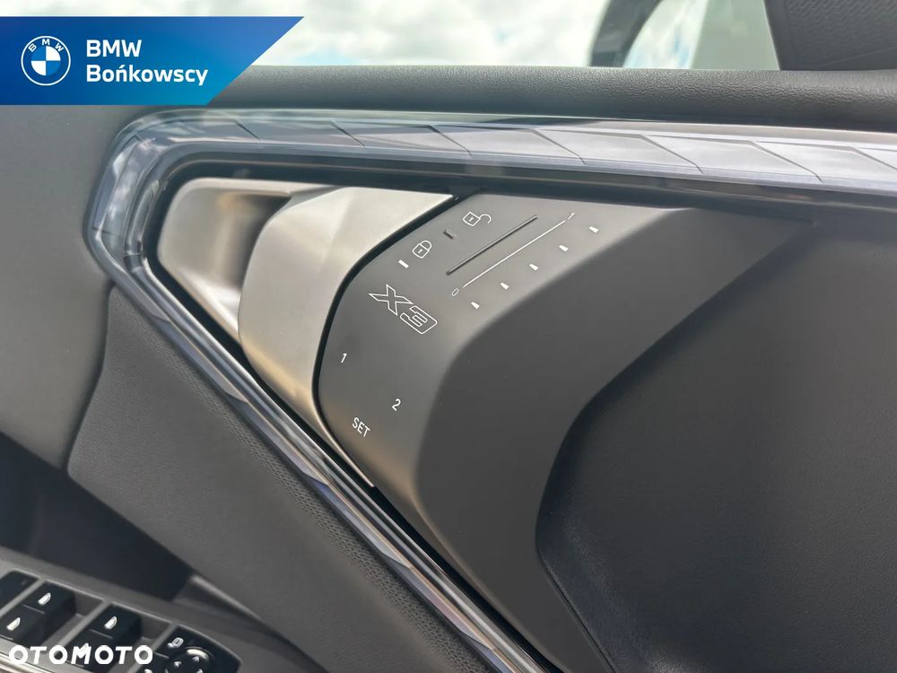 BMW X3 xDrive20 mHEV - 10