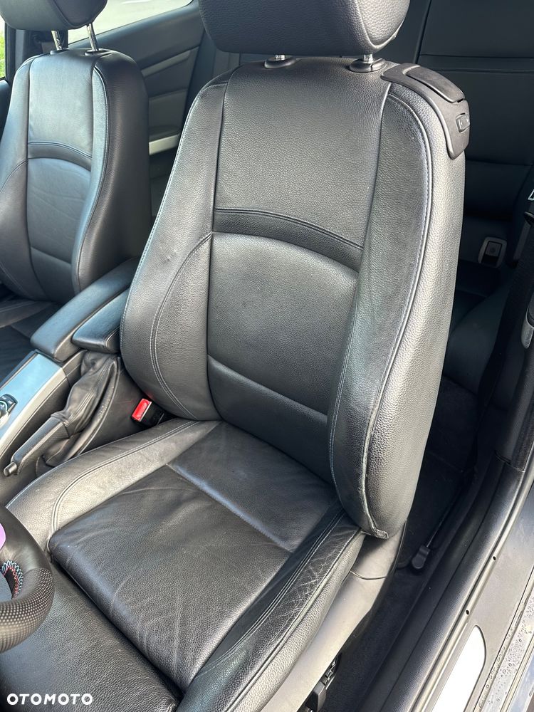 BMW Seria 3 330d xDrive M Sport Edition - 13
