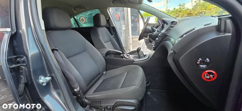 Opel Insignia 1.8 Design Edition - 34