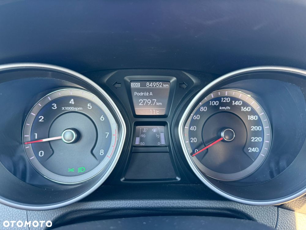 Hyundai i30 1.4 Classic + - 15