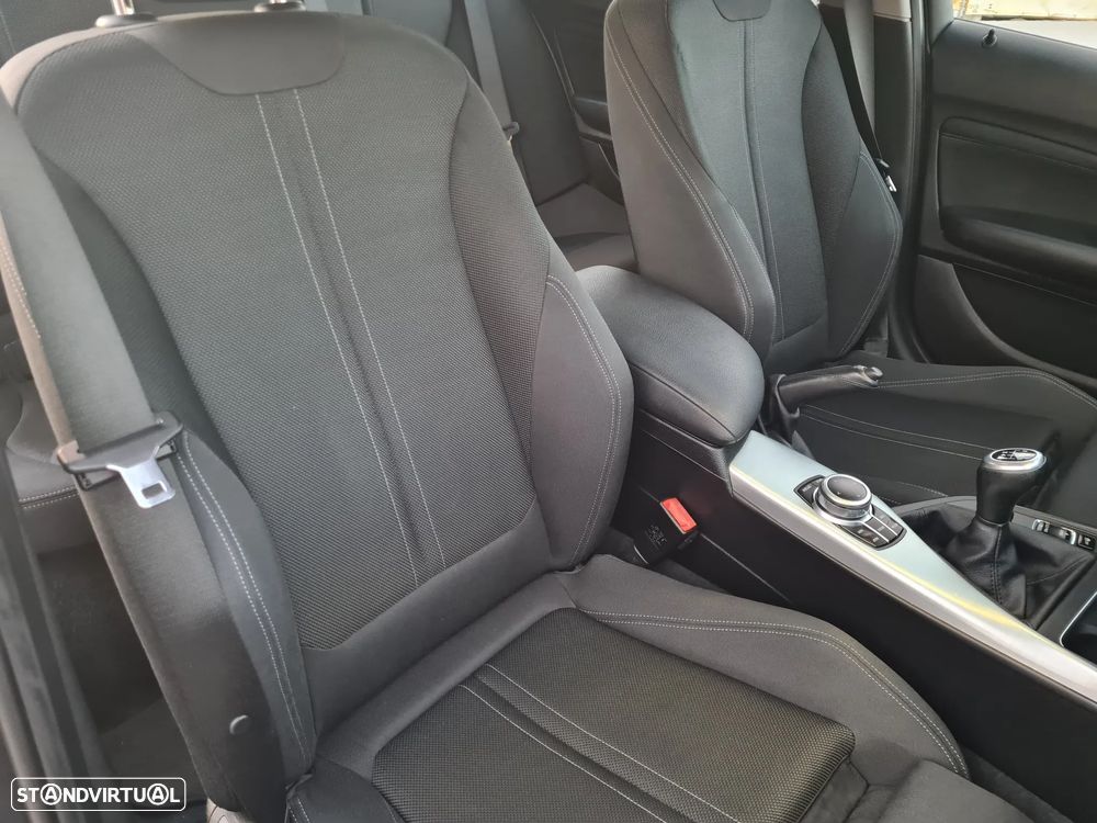 BMW 116 d EDynamics Line Sport - 29