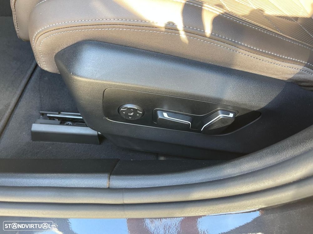 BMW i5 eDrive40 Pack Desportivo M Pro - 32