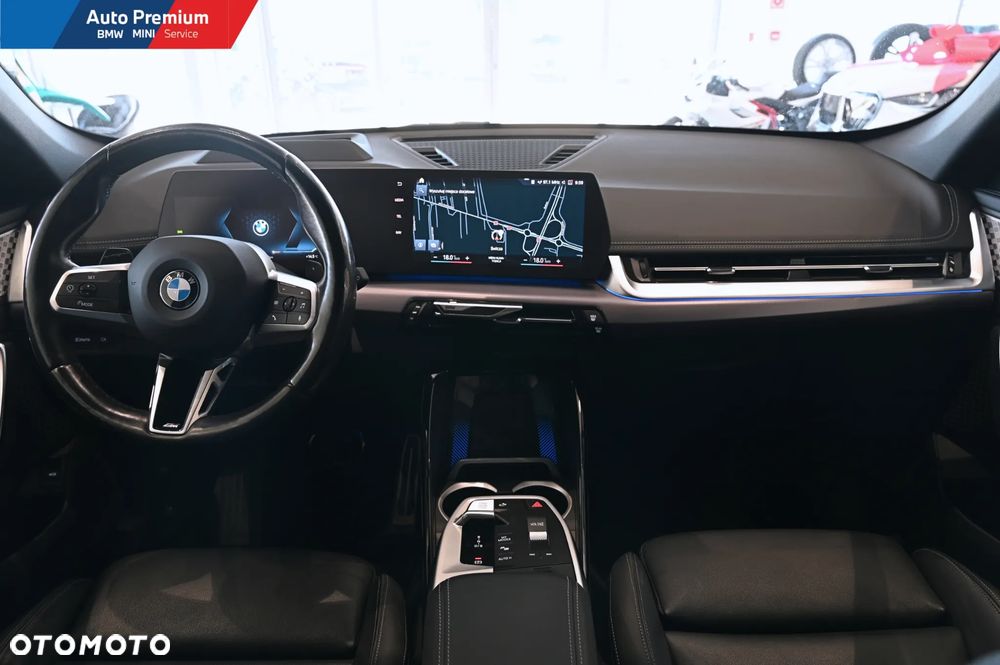 BMW X1 xDrive23i mHEV - 13
