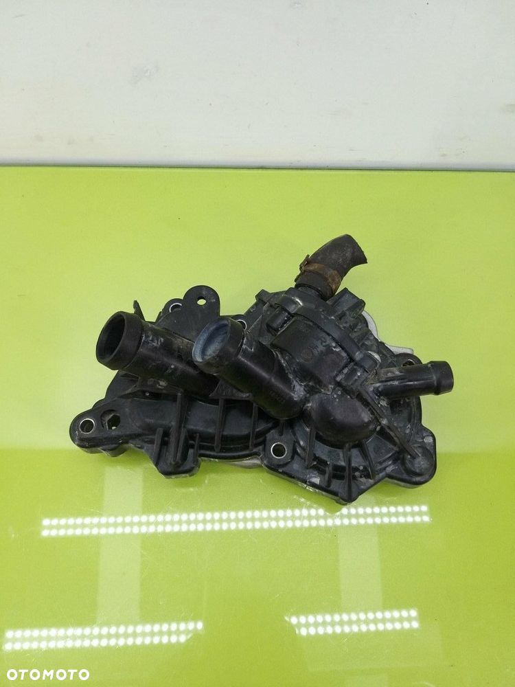 Obudowa termostatu SKODA CITIGO 1,0 CHYA SEAT MII VW UP - 1