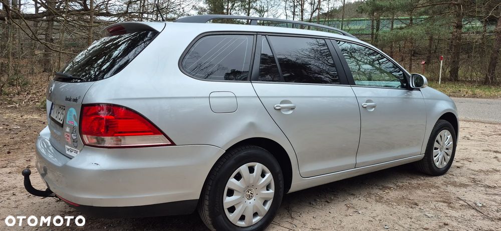 Volkswagen Golf 1.9 TDI Comfortline DSG - 3