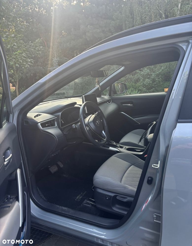 Toyota Corolla Cross - 8