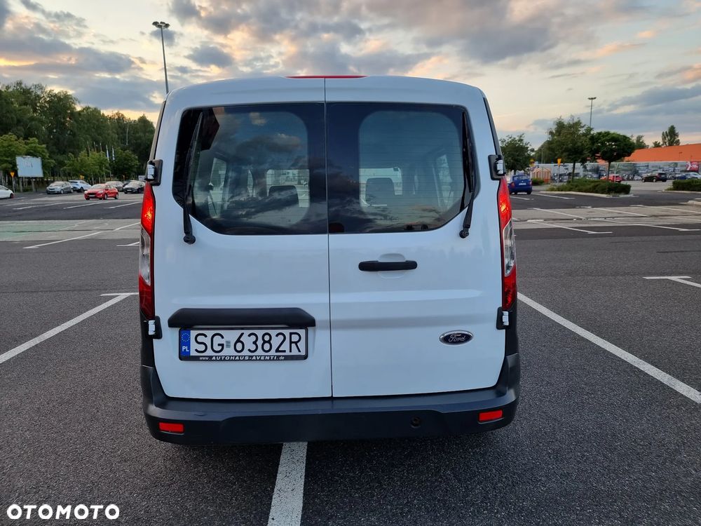 Ford Transit Connect - 15