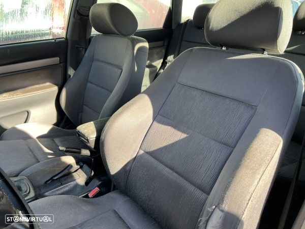 Para Peças Audi A4 Avant (8D5, B5) - 9