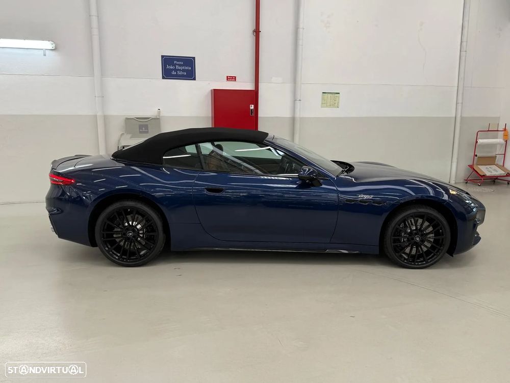 Maserati Grancabrio 3.0 V6 Trofeo - 4
