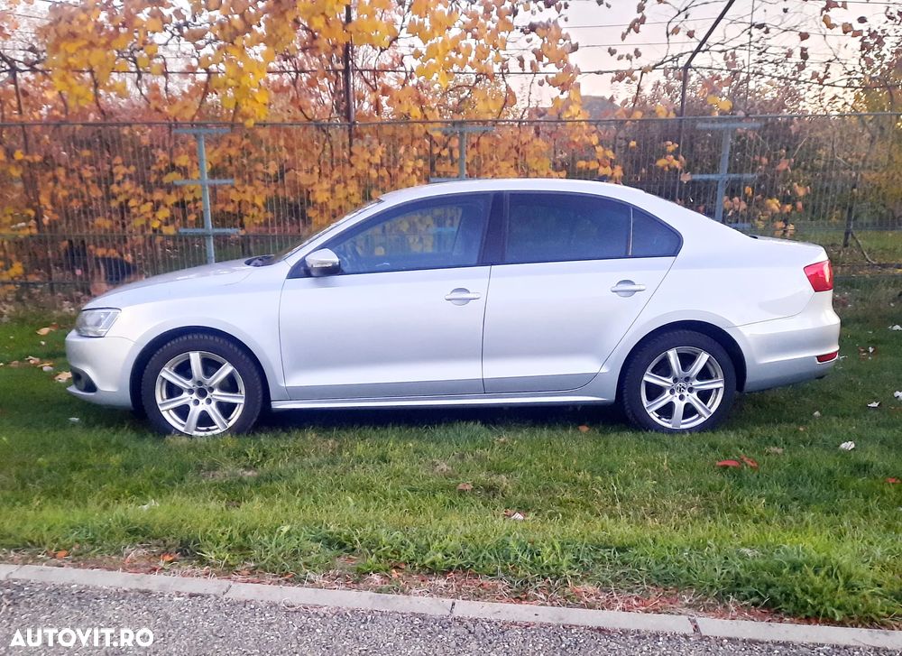 Volkswagen Jetta 1.4 TSI Highline DSG - 7