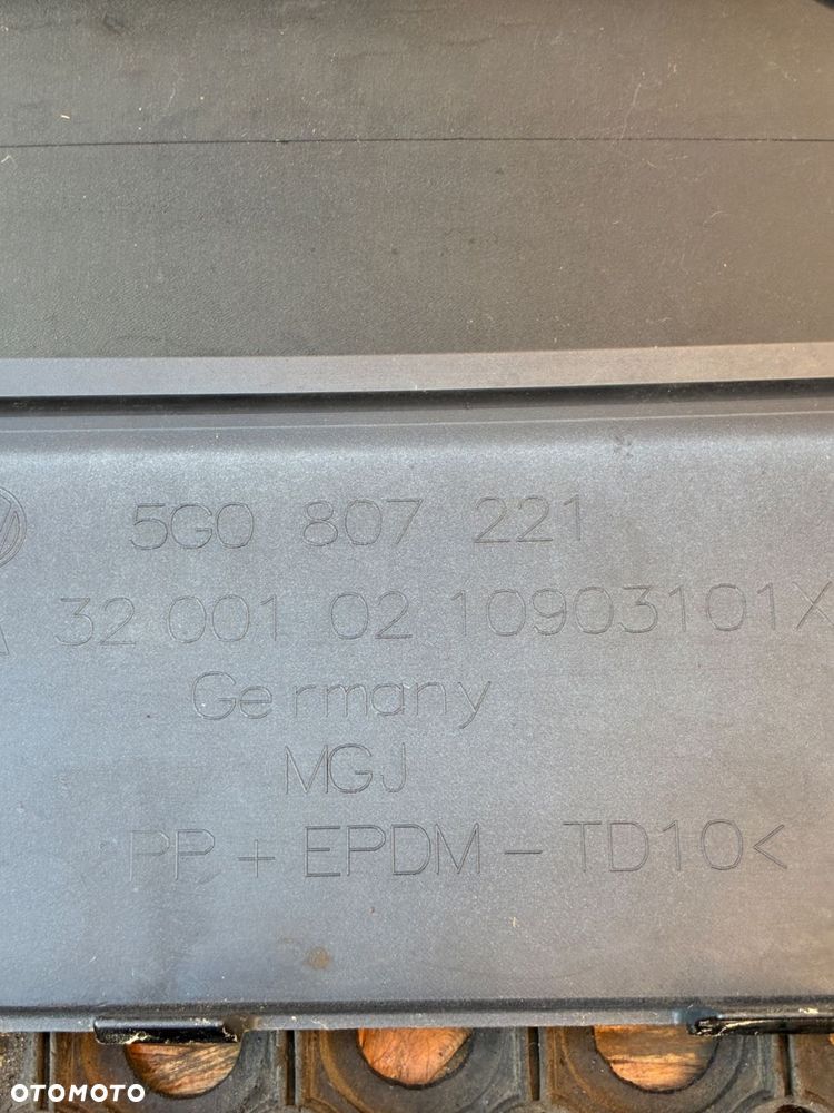 VW GOLF VII 7  5G0807221  SKORUPA ZDERZAK PRZÓD  PRZEDNI PDC SKORUPA - 11